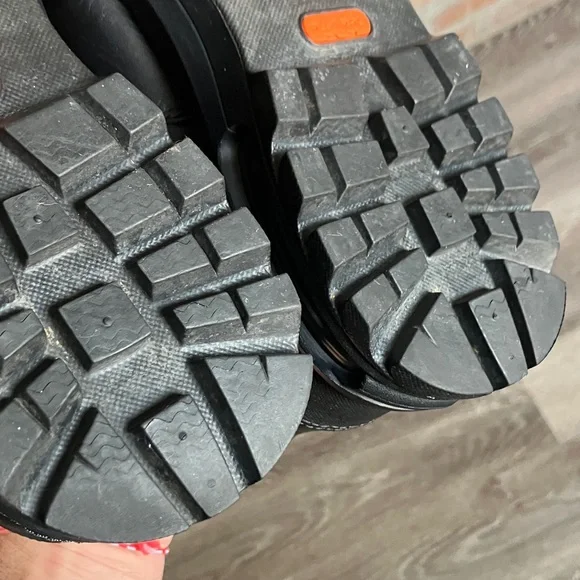 Nike Air Max  Goadome ACG boots - Picture 15 of 17